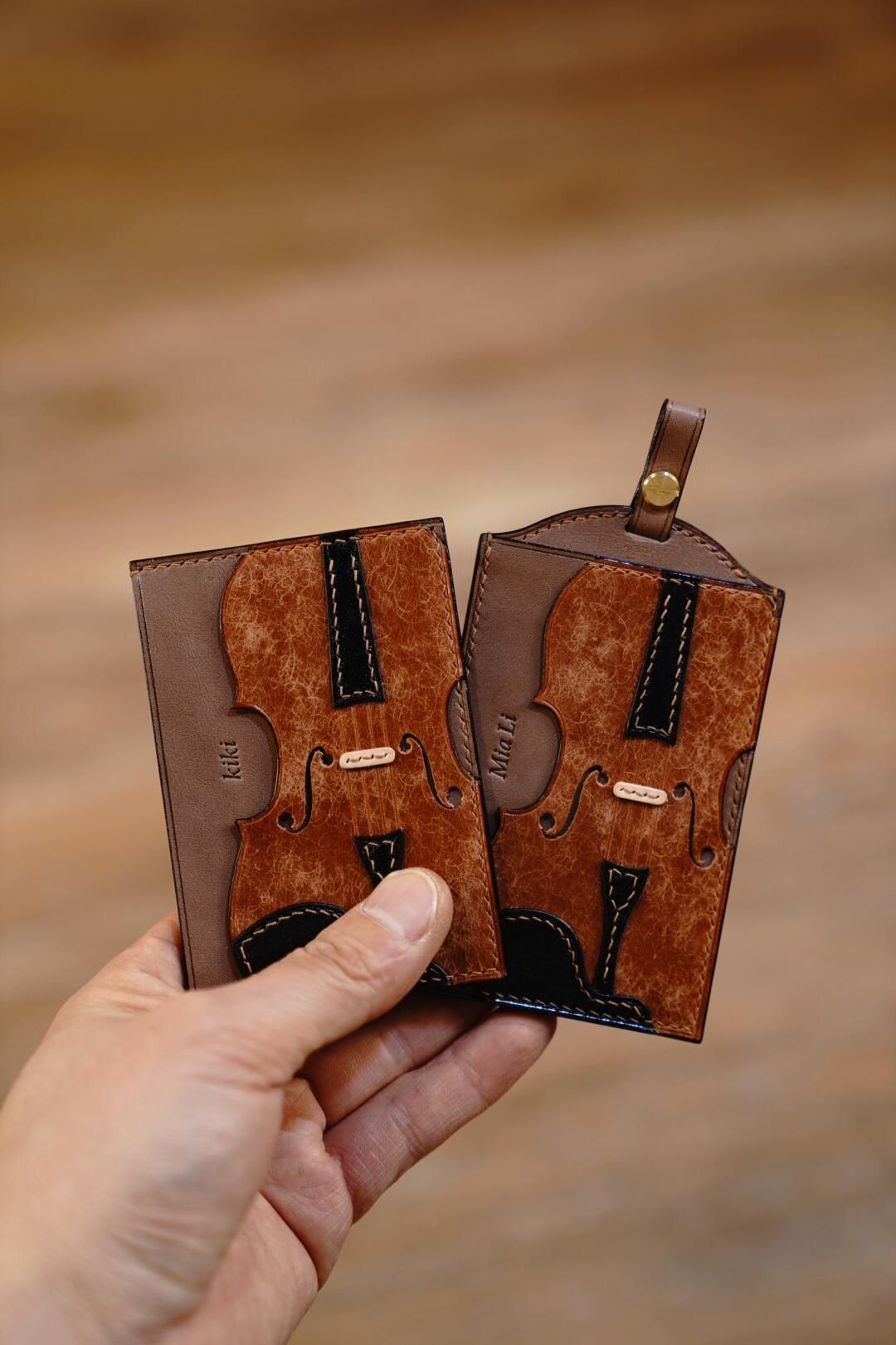 Harmony Cardholder